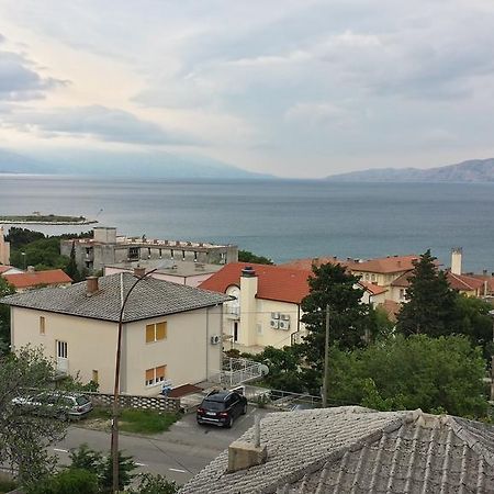 Apartments Lavarin Novi Vinodolski Buitenkant foto