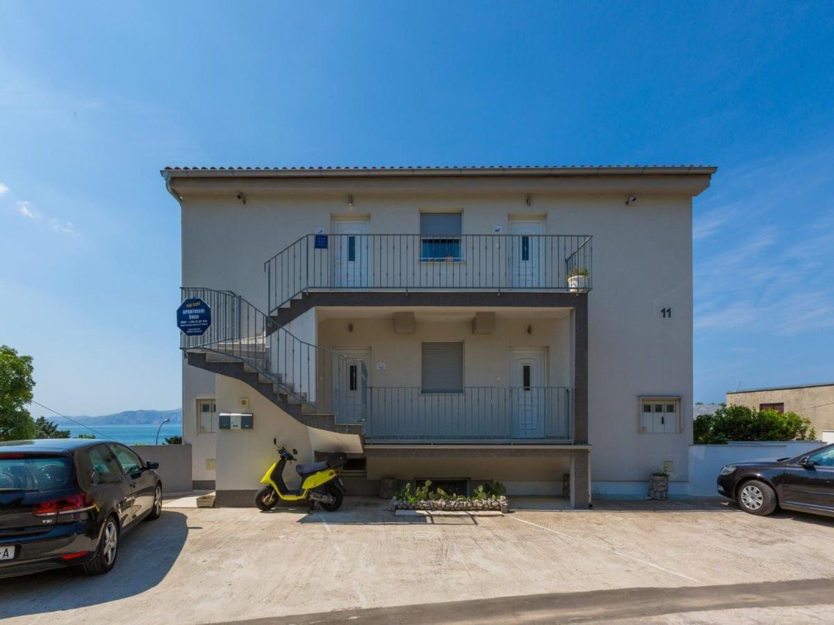 Apartments Lavarin Novi Vinodolski Buitenkant foto